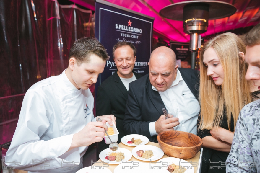 Руслан Евстигнеев