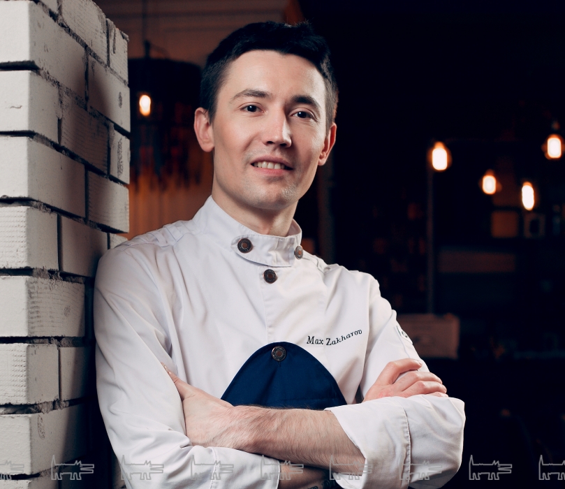 Максим Захаров