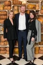 Екатерина Знак, Ирина Парфенова