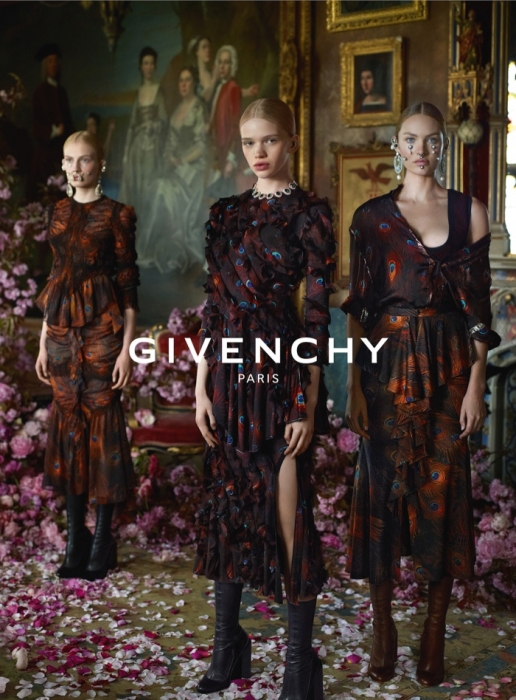 Стелла Лючия и Кэндис Свейнпол в кампейне Givenchy