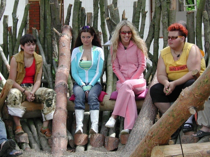 Ксения Бородина и Ксения Собчак на лобном месте телестройки