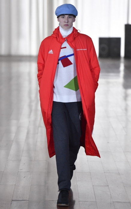 Визуальные коды поэта считываются у Гоши Рубчинского