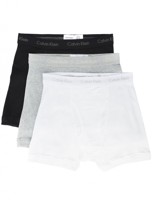 Набор трусов Calvin Klein, 2 698 руб.