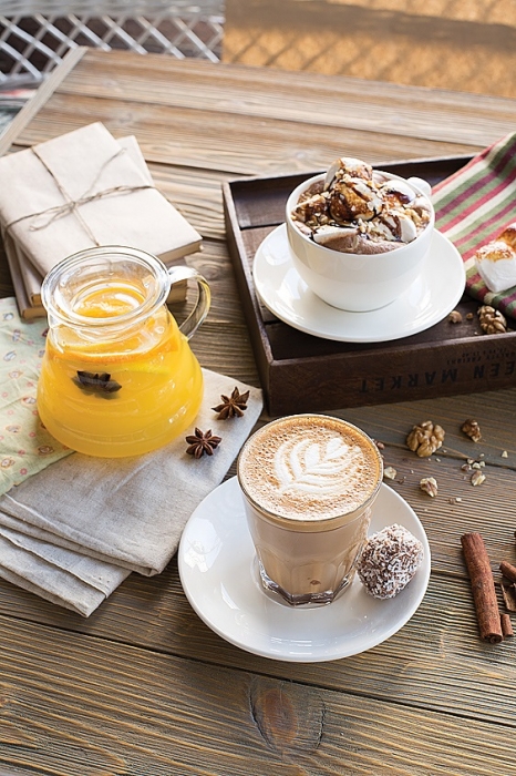 Ванильно-ореховый раф и какао «Щелкунчик»