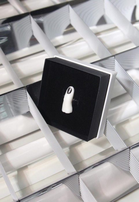 Брошь Lourie, 4100 рублей (8-store)