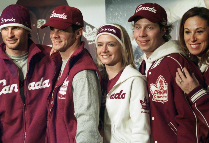 Экипировка сборной Канады, 2002 год