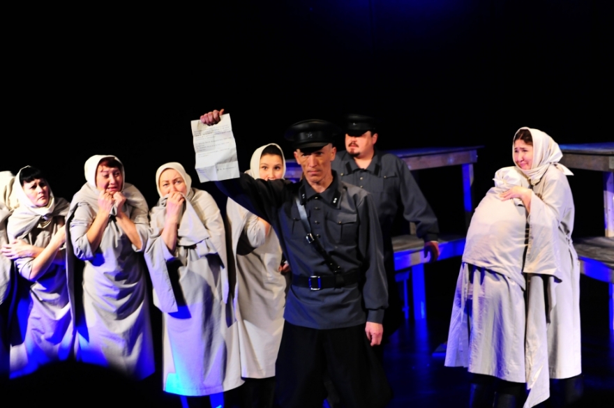 Суббота — воскресенье, 9 — 10 декабряЗавтра открывается фестиваль молодой режиссуры «Ремесло», который продлится вплоть до 14 декабря на нескольких