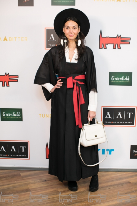 Евгения Сероусова в японском национальном костюме