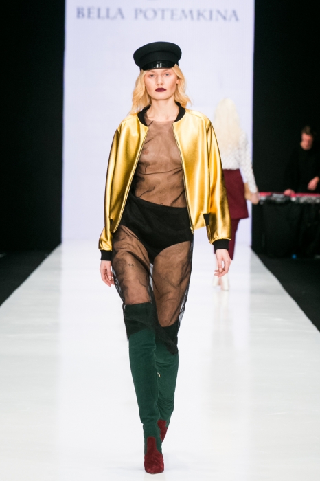 Показ Bella Potemkina