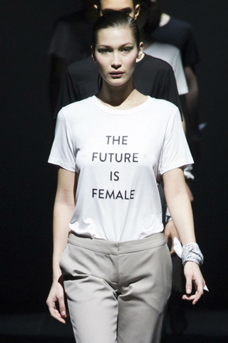 Белла Хадид на показе Prabal Gurung