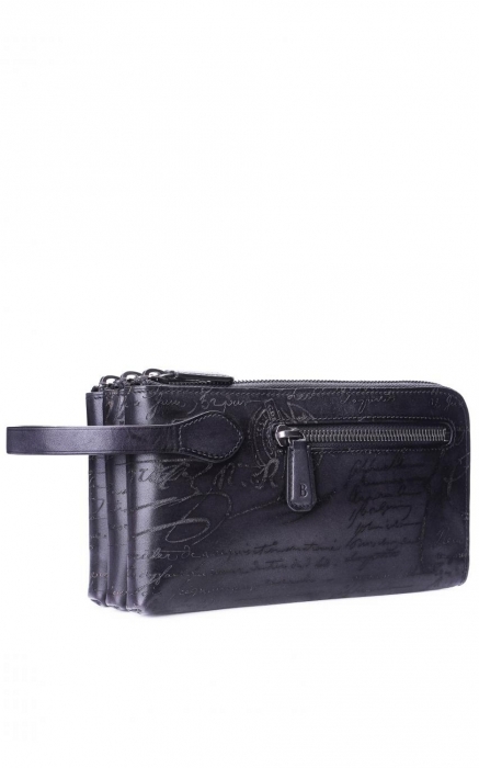 Портмоне Berluti, 101 000 руб.