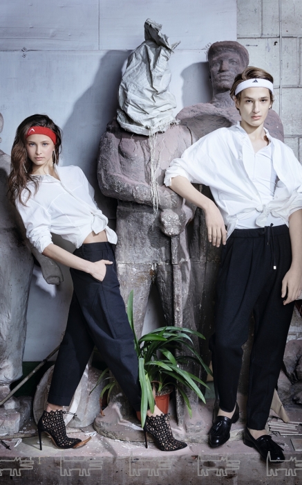 На Элле: рубашка Masnada, брюки Yohji Yamamoto, туфли Azzedine Alaia (все — ДЛТ), серьги 22.13 Gift (2213gift.ru). На Кирилле: рубашка и брюки Isabel