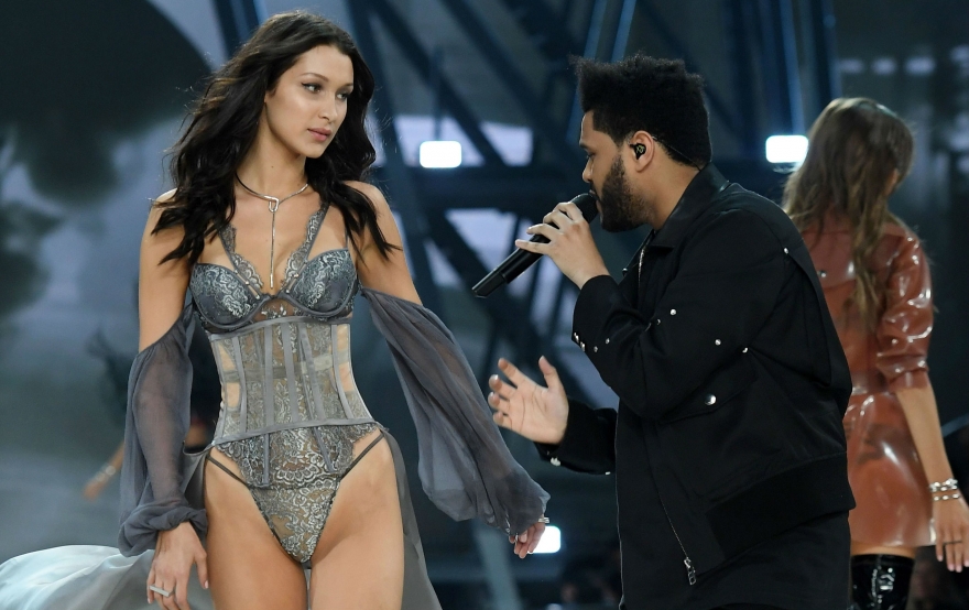 Белла Хадид и The Weeknd на шоу Victoria's Secret-2016