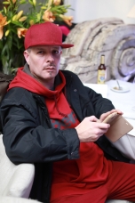 Дан Шувалов