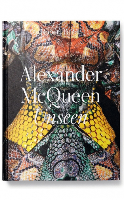 Биография Александра Маккуина издательства Taschen