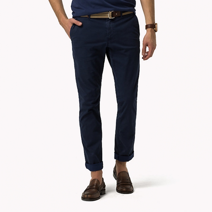 Чиносы Tommy Hilfiger, 5495 рублей вместо 10 990 рублей