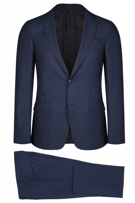 Мужской костюм Ermenegildo Zegna, 84 600 рублей (Babochka)