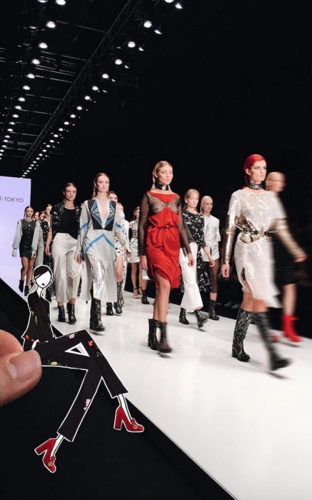 Показ Saint-Tokyo в рисунках художника Джей Сук Кима