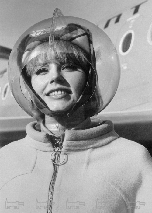 Униформа стюардесс от Emilio Pucci, 1967 год