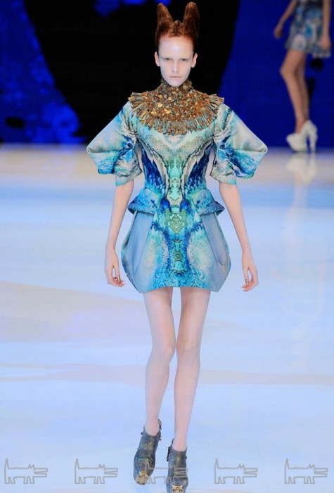 Alexander McQueen, весна-лето 2010