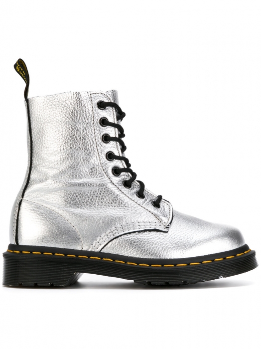 Женские ботинки Dr. Martens, 11 672 рубля (Farfetch)