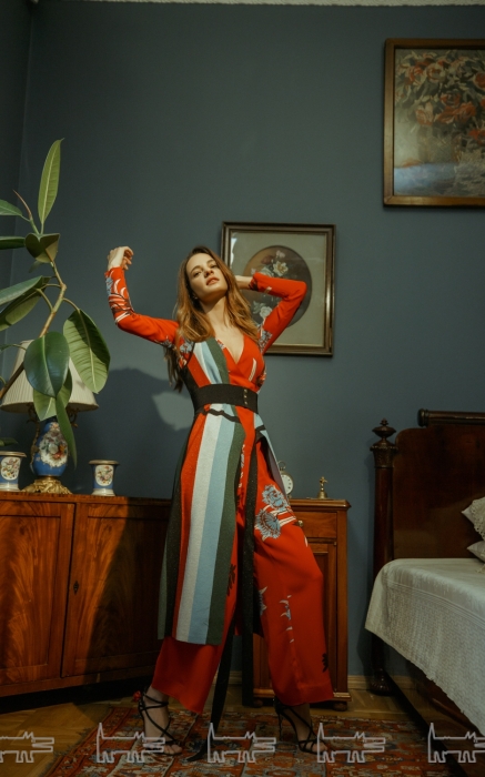 На Лизе Чернобай: комбинезон и жилет Diane Von Furstenberg, туфли Dolce & Gabbana (все — ДЛТ)