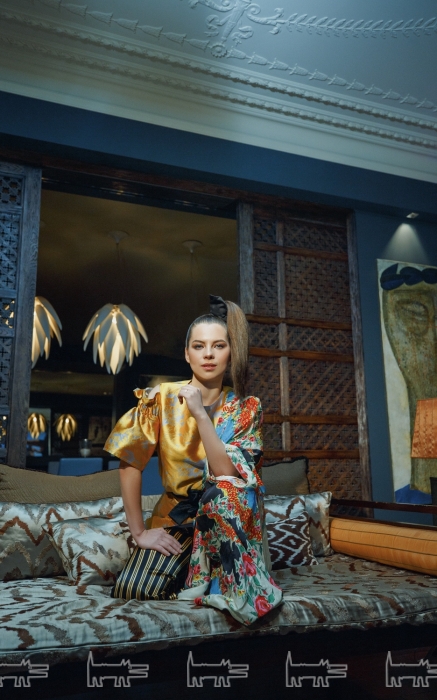 На Юле Киви: платье Biryukov (Biryukov), кимоно Gucci, брюки By Malene Birger (все — ДЛТ)