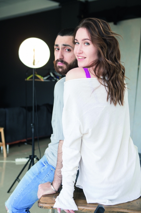 Мы давно следим за дико красивой парой шоу-мена и юриста, находясь в неописуемом восторге от их гармоничных дабл-луков и умении играть на контрастах