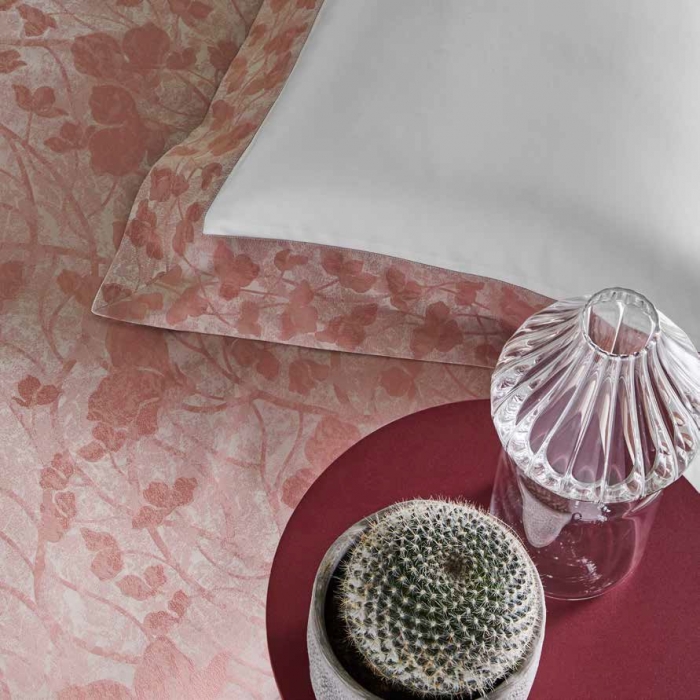 Линия Floral Brigade, Romantic Aura