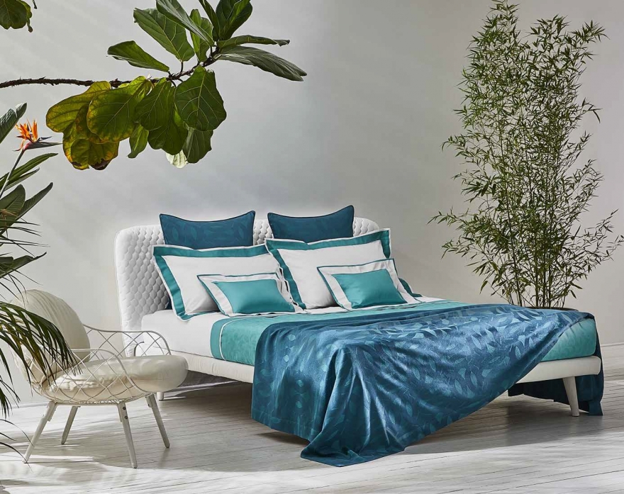 Линия Fearless Curves, Tanger