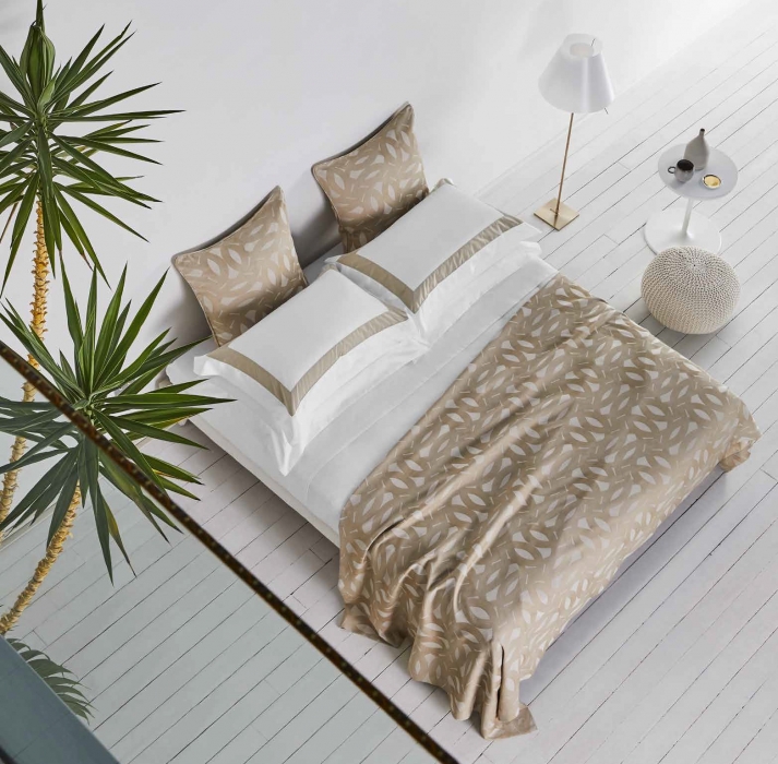 Линия Fearless Curves, Tanger