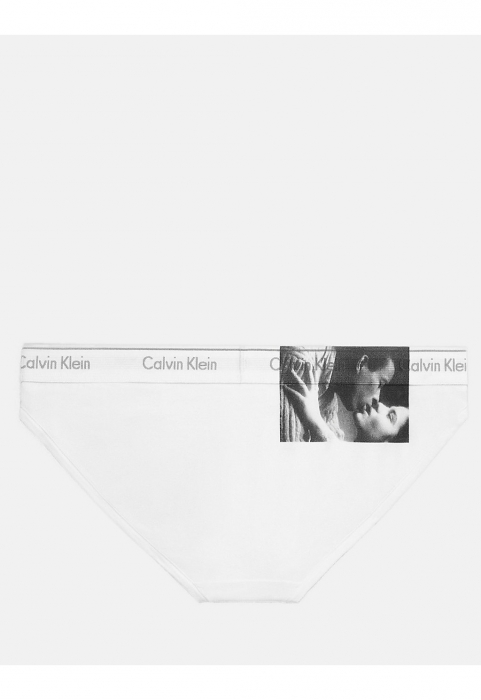 Calvin Klein, трусы 3499 рублей (Calvin Klein)