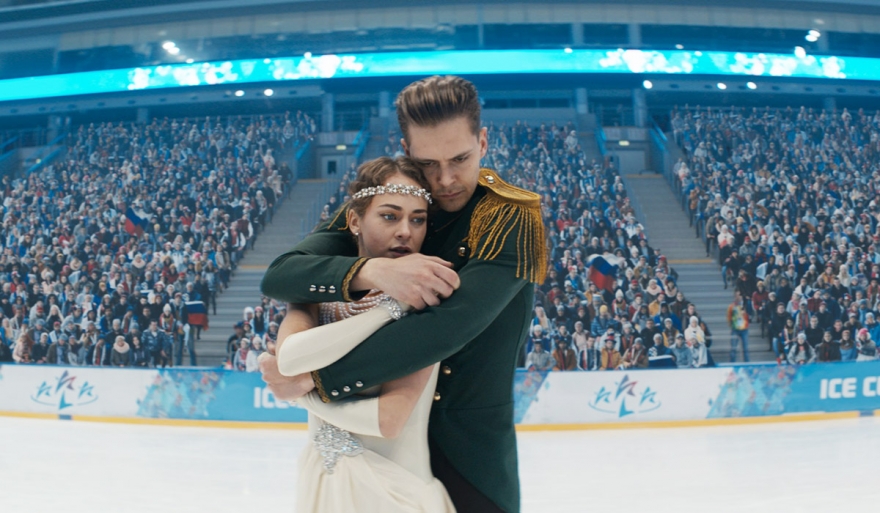 Кадр из фильма "Лед"