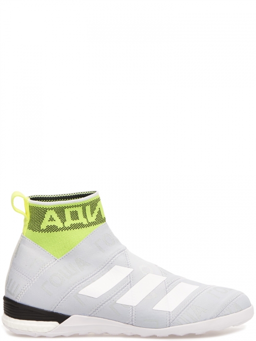 Мужские и женские Gosha Rubchinskiy x Adidas, 21600 рублей