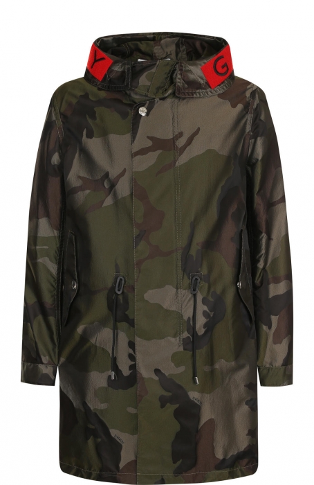 Парка Givenchy, 181 000 рублей (ДЛТ)