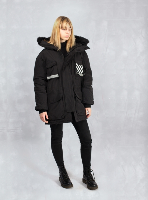 Парка С7МЬ, выдерживает до 25 градусов мороза, 7630 рублей («Юность»)