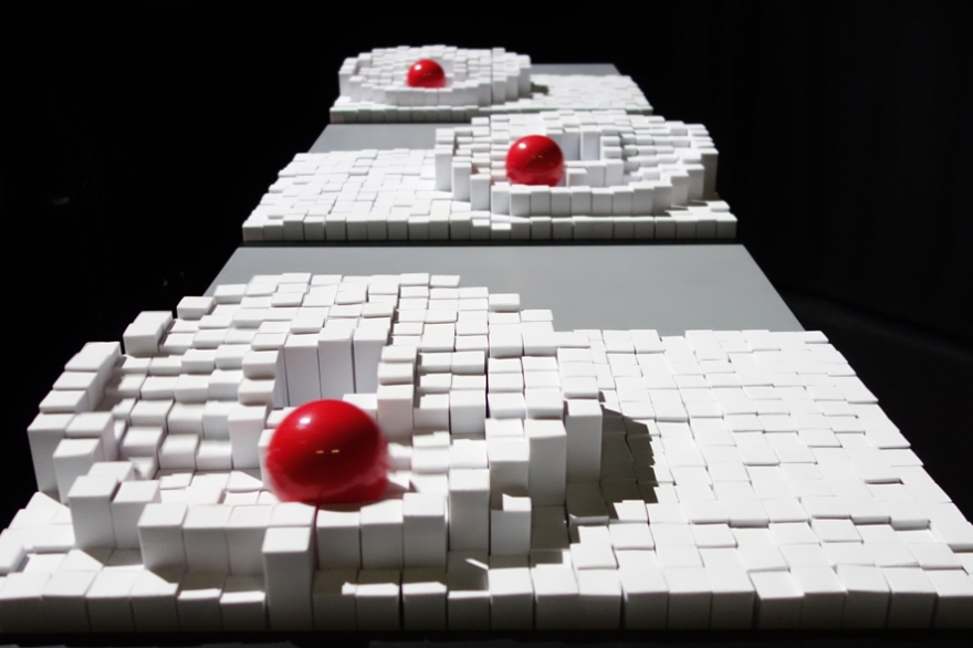 Экспозиция Atom