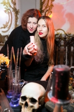 Мэган Виртанен, Саша Карпова