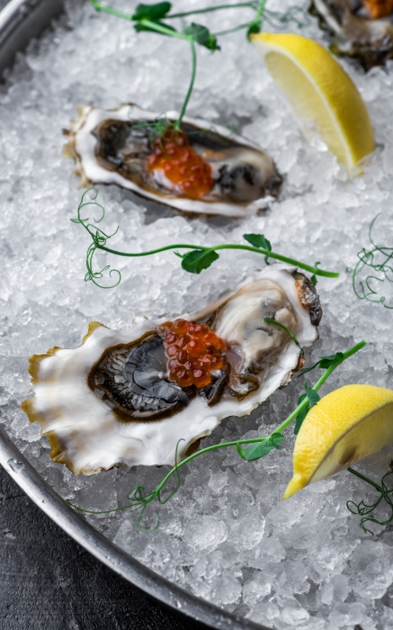 Устричный сет в La Perla