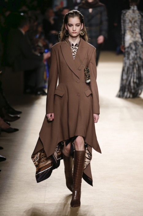 Roberto Cavalli, осень-зима 2018/19