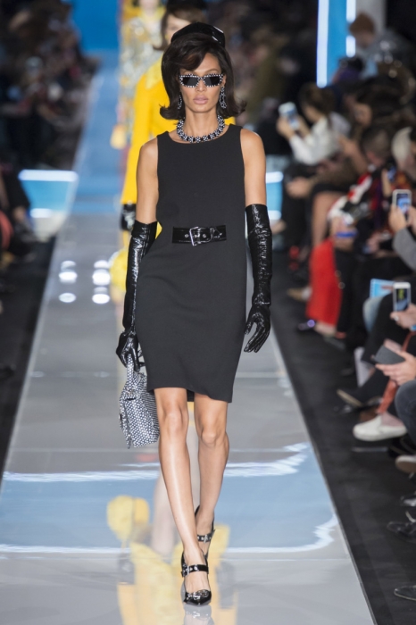 Moschino, осень-зима 2018/19