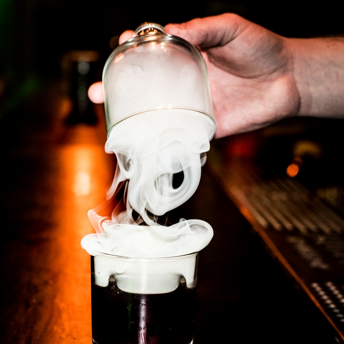 Терновый негрони — твист на классический негрони.