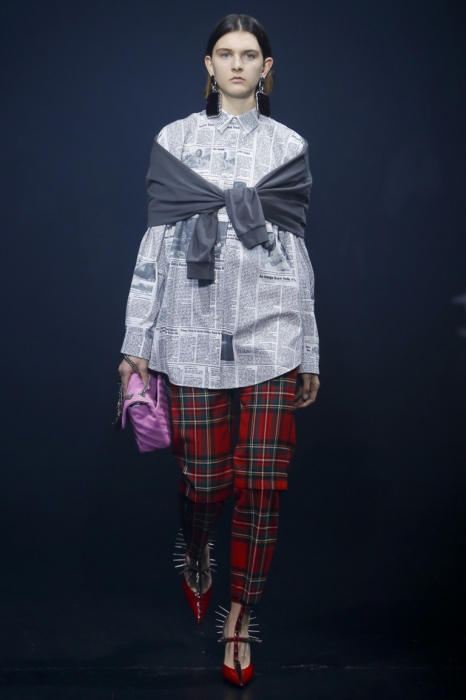 Коллекция Balenciaga, весна-лето 2018