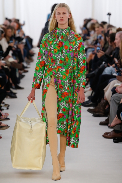 Коллекция Balenciaga, весна-лето 2017