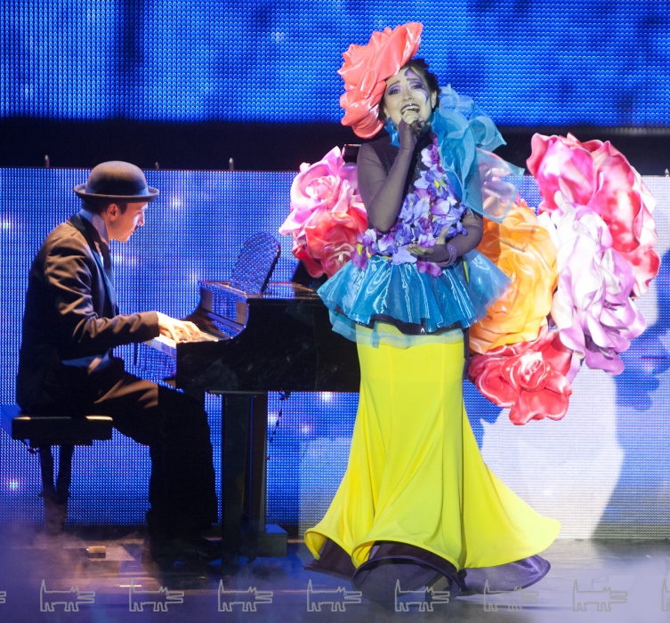 Оттепель, Маргарита Корабельщикова и Павел Батухтин