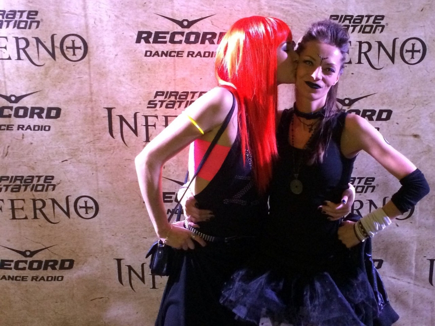 Евгения на «Пиратской станции»