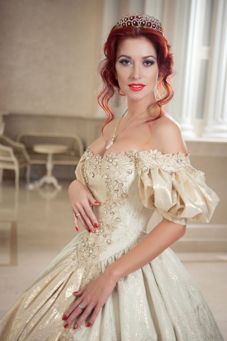 Катерина Арестова