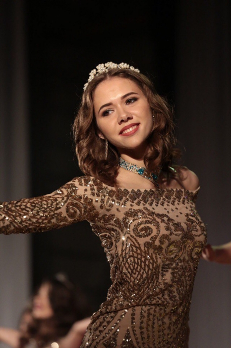 Алина Колосова