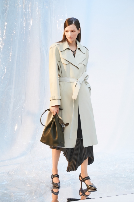 Пальто Celine, платье N21, сумка Tom Ford, туфли Bottega Veneta