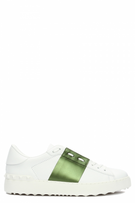 Valentino, 32 200 руб.